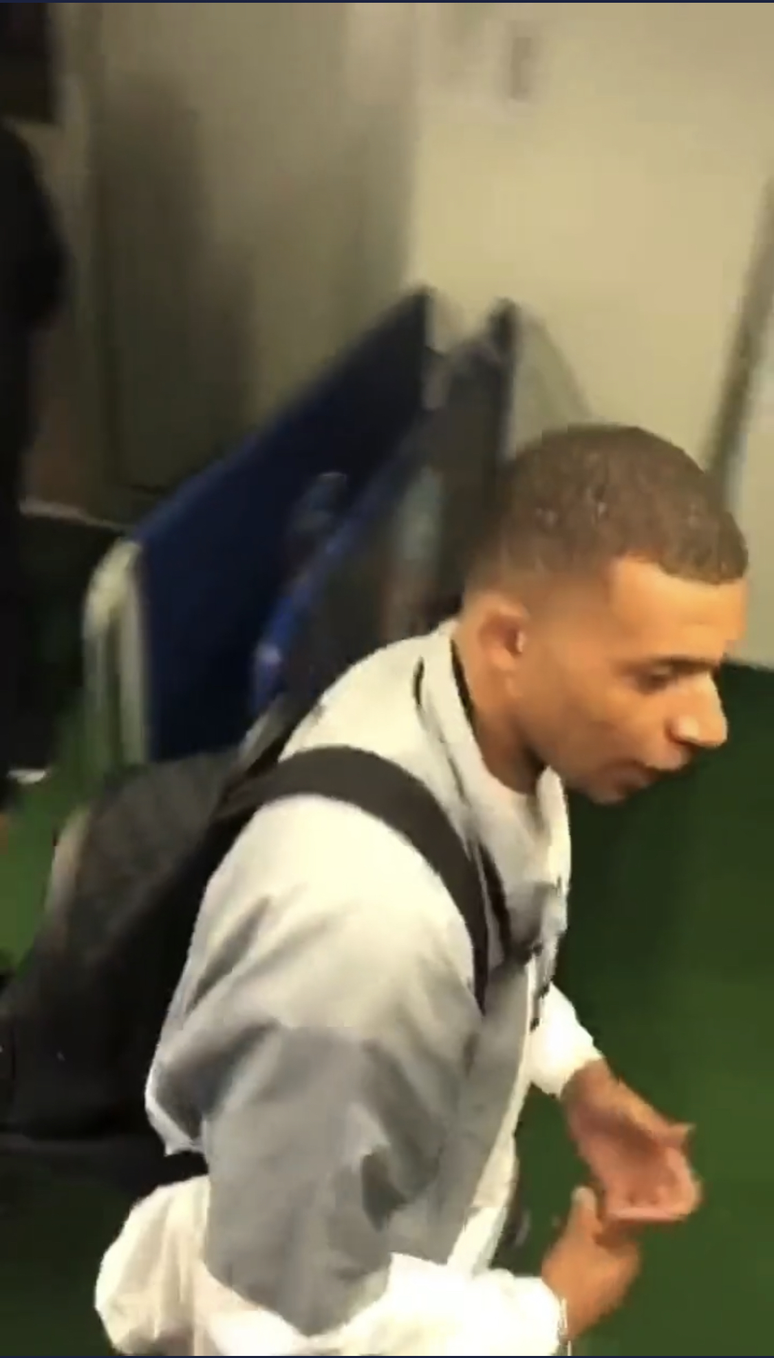 VIDEO : Mbappe agacé après une question d’un journaliste