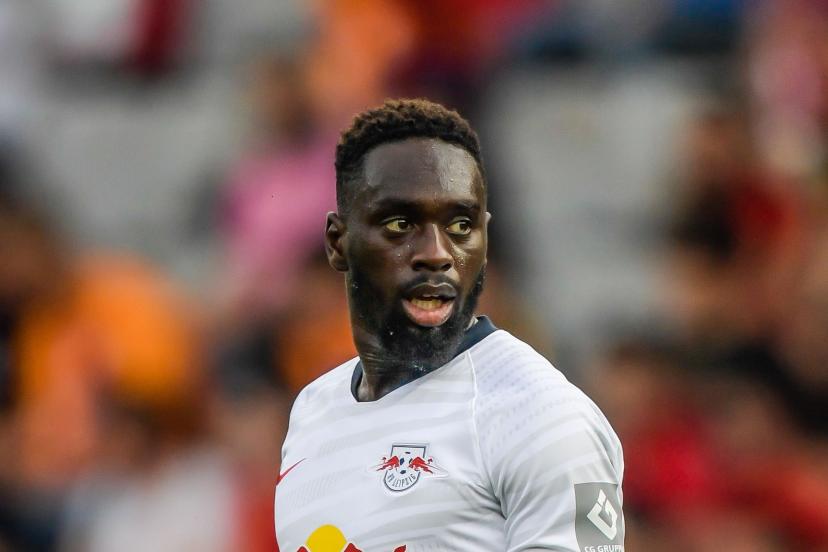 Ancien : Le titi parisien signe à Bâle !