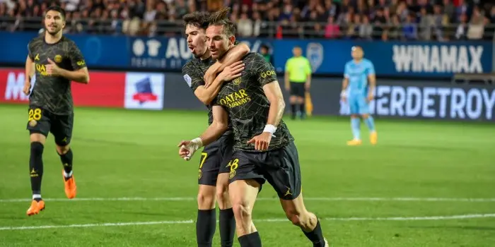 Arsenal se rapproche d’un milieu de terrain du PSG !