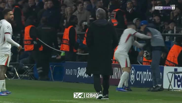 Coup de tonnerre pour Pedro Neto : l&rsquo;UEFA ouvre une procedure contre le Portugais !