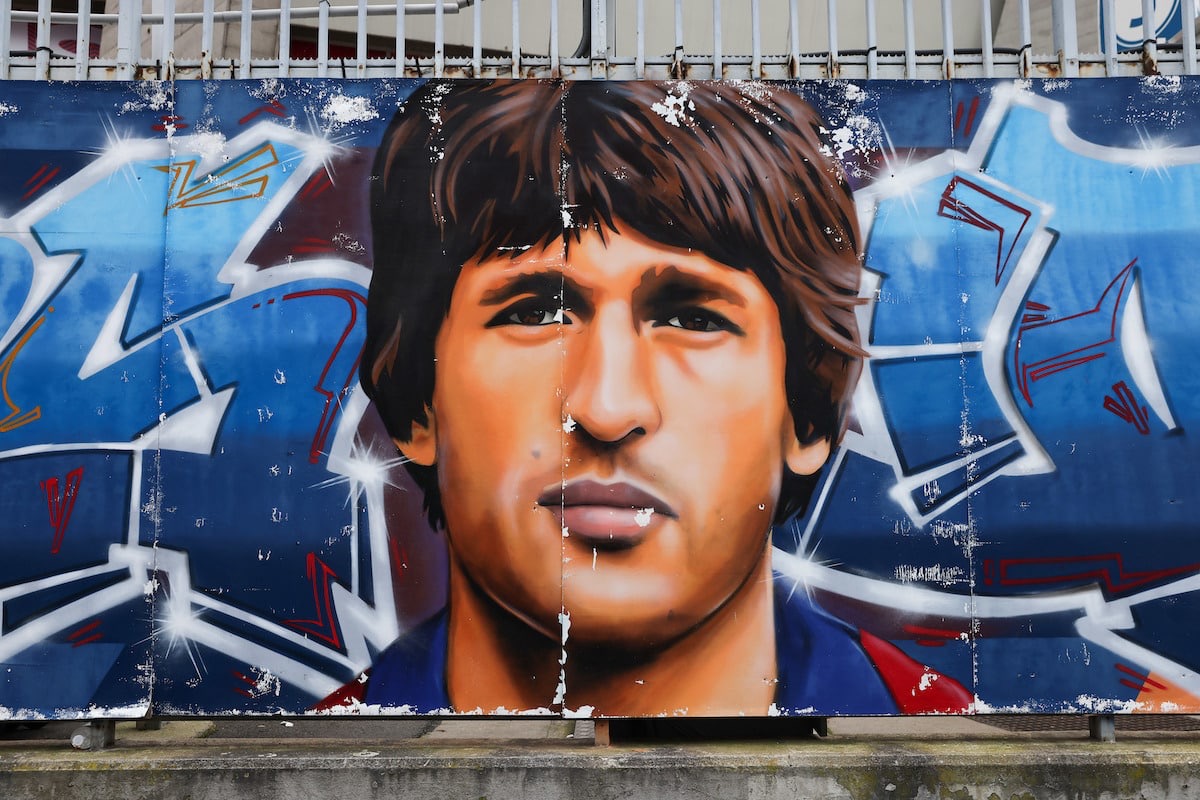 Paris, France, 20th November 2021. an image of former player Safet Susic is seen on the Legends wall outside the stadium prior to the Ligue 1 match at Le Parc des Princes, Paris. Picture credit should read: Jonathan Moscrop / Sportimage - Photo by Icon sport