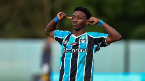Mercato : Le PSG s&rsquo;attaque à une nouvelle pépite brésilienne à 20 M€ !
