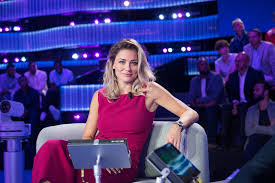 Laure boulleau invite un joueur du PSG a quitter le club !