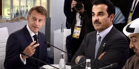 VIDÉO : Quand l’Émir du Qatar chambre Emmanuel Macron en plein G7 sur le PSG !