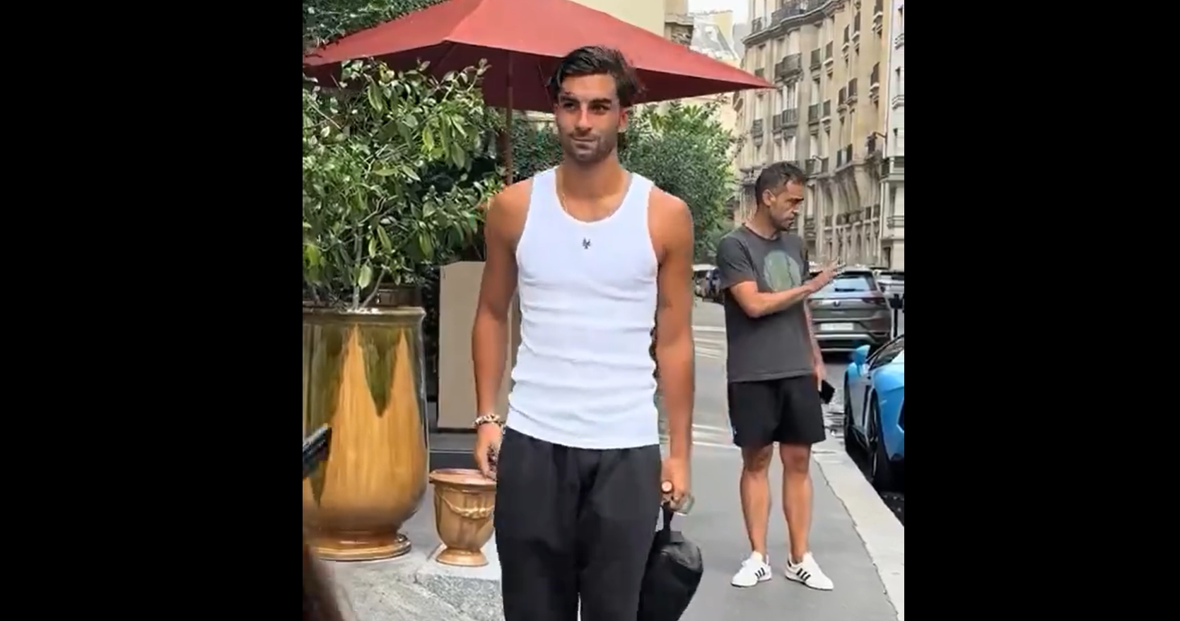 VIDEO : Ferran Torres découvre la villes de Paris !