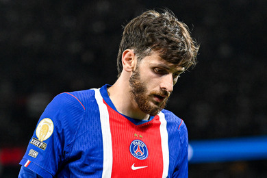 La GROSSE prise de décision du PSG après la blessure de Kvaratskhelia