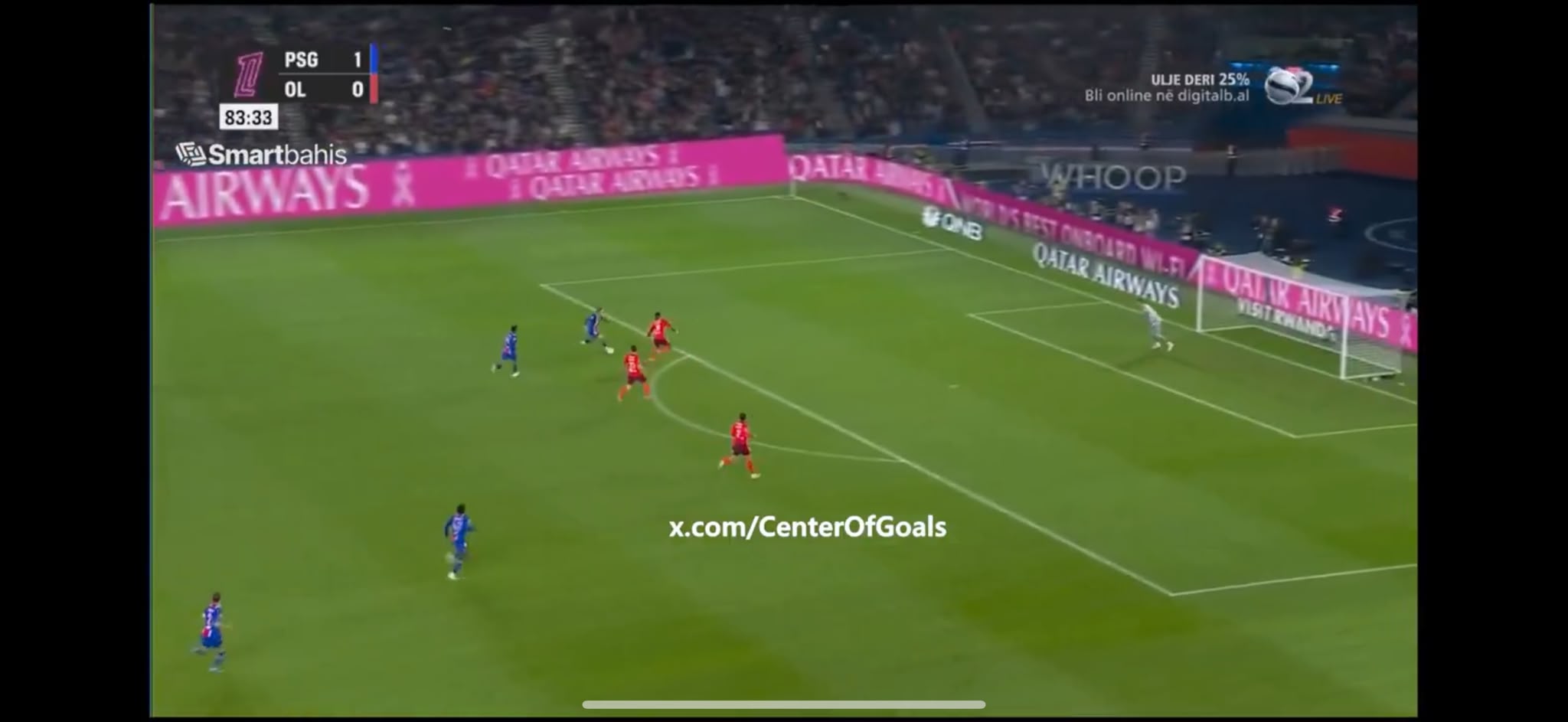 VIDÉO : Le premier but sublime de Mika Godts avec le PSG !